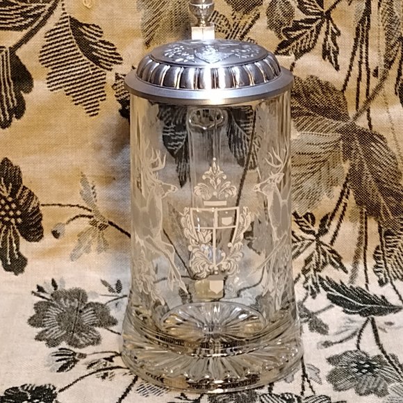 🎬 16oz Majestic Forest Tankard Stein w/Pewter Lid - Picture 2 of 14